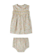 Dress set manufacturer