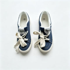Navy Blue Denim Skate Sneakers, Unisex Low Top Streetwear Shoes, Vintage Washed Canvas Trainers, Chunky White Laces, Casual Y2K Aesthetic Footwear