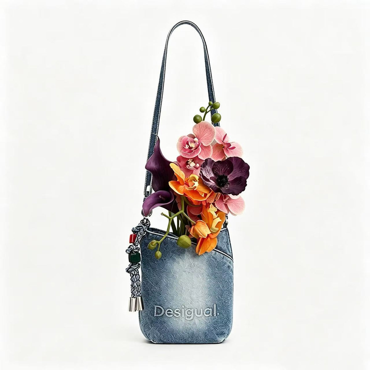 Vintage Washed Denim Crossbody Phone Bag, Western Cowgirl Bridesmaid Gift, Denim Barn Wedding Favor, Small Jean Shoulder Purse, Boho Country Wedding Guest Souvenir, Desigual Style Denim Mini Handbag
